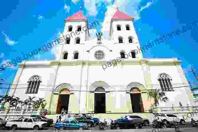San Miguel Basilica San Salvador Travel Guide: With 100 Landscape Photos