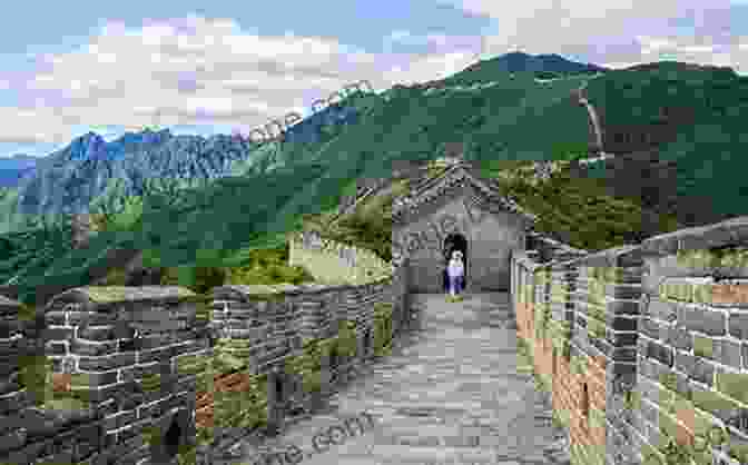 The Great Wall Of China Winding Through The Mountains Washington DC Travel Guide: An Easy Guide To Exploring The Top Attractions Food Places Local Life And Everything You Need To Know (Traveler Republic)